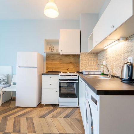 Cozy Little Apartment In Studentski Grad 索菲亞 外观 照片