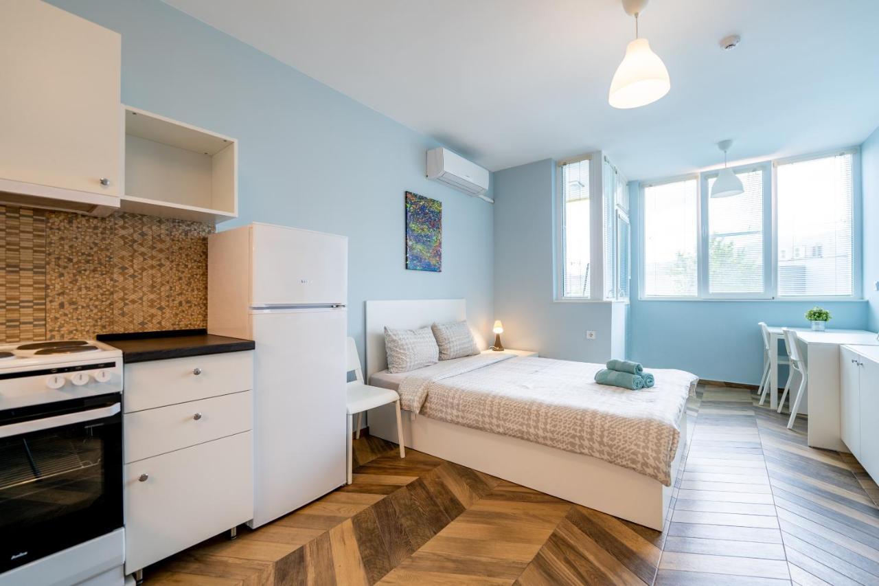 Cozy Little Apartment In Studentski Grad 索菲亞 外观 照片